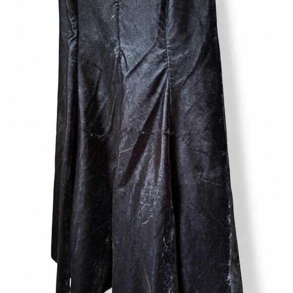 HW Collections Black Velvet Halter Dress Beaded Bodice XS/S - Picture 7 of 8